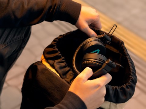 LAMAX Blaze2 Összecsukható Vezeték nélküli fejhallgató fekete